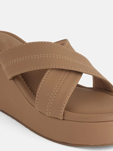 Mast & Harbour Women Wedge Sandals