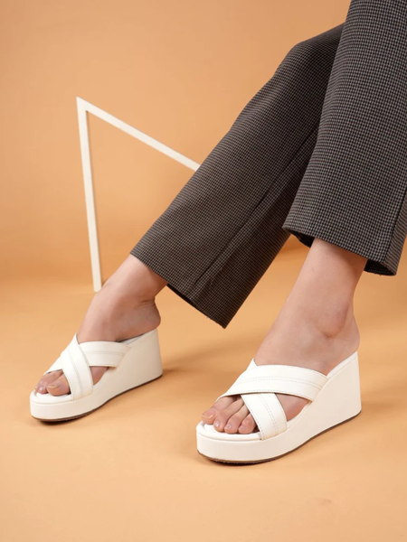 Mast & Harbour Party Wedge Sandals