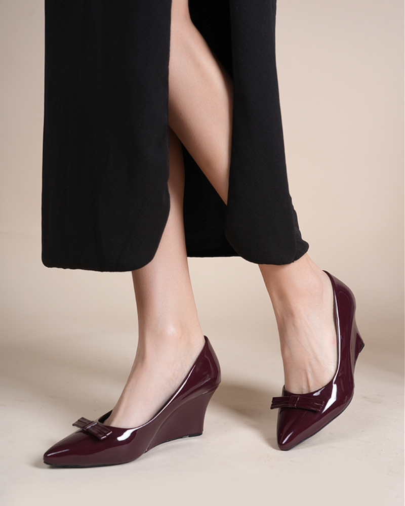 New Wine Trending Designer Heels For Woman