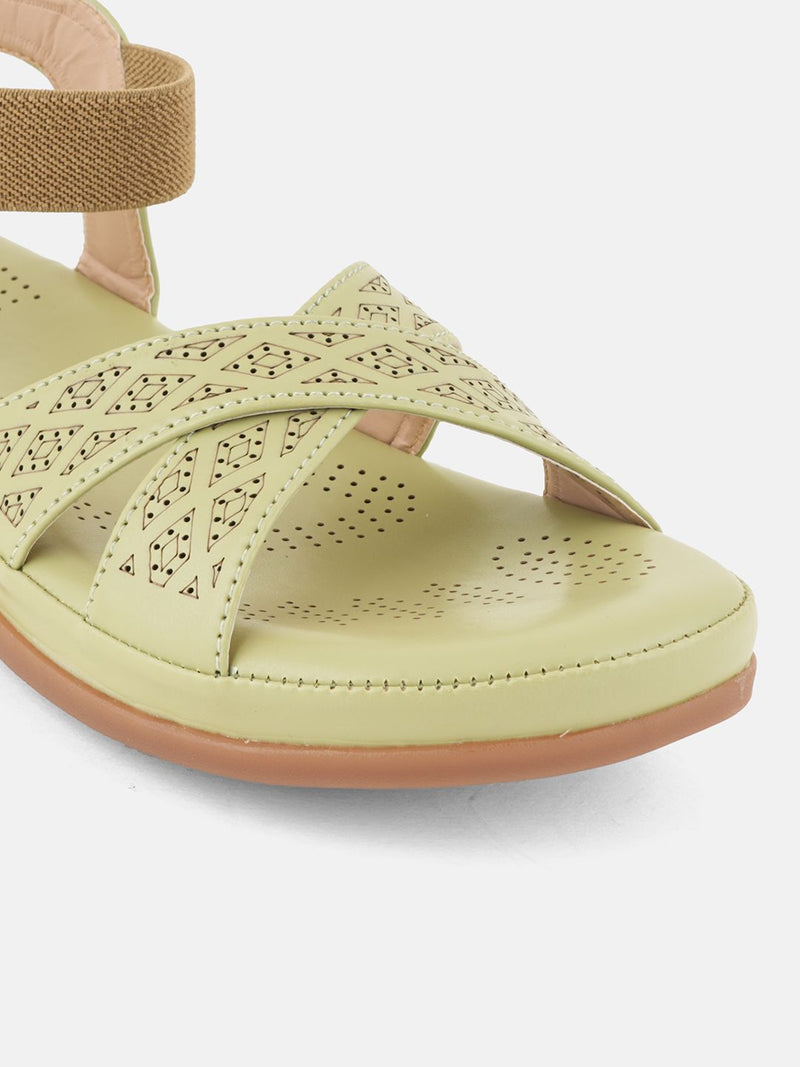 The Roadster Lifestyle Co Women Textured Open Toe Flats