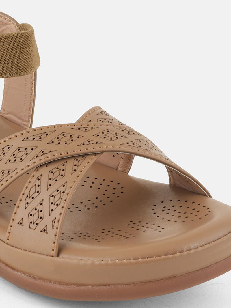 The Roadster Lifestyle Co Women Textured Open Toe Flats