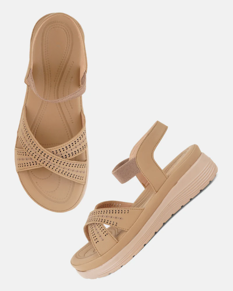 Mast & Harbour Beige Party Heels