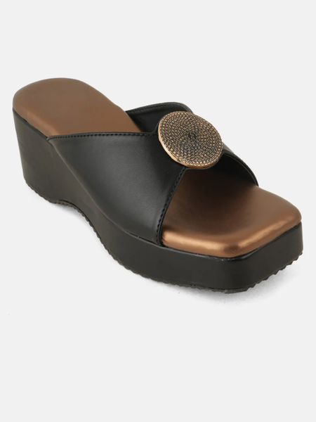 New Trending Fashionable Wedges for Woman