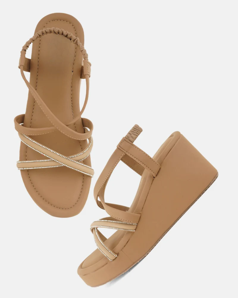 Mast & Harbour Beige Party Heels