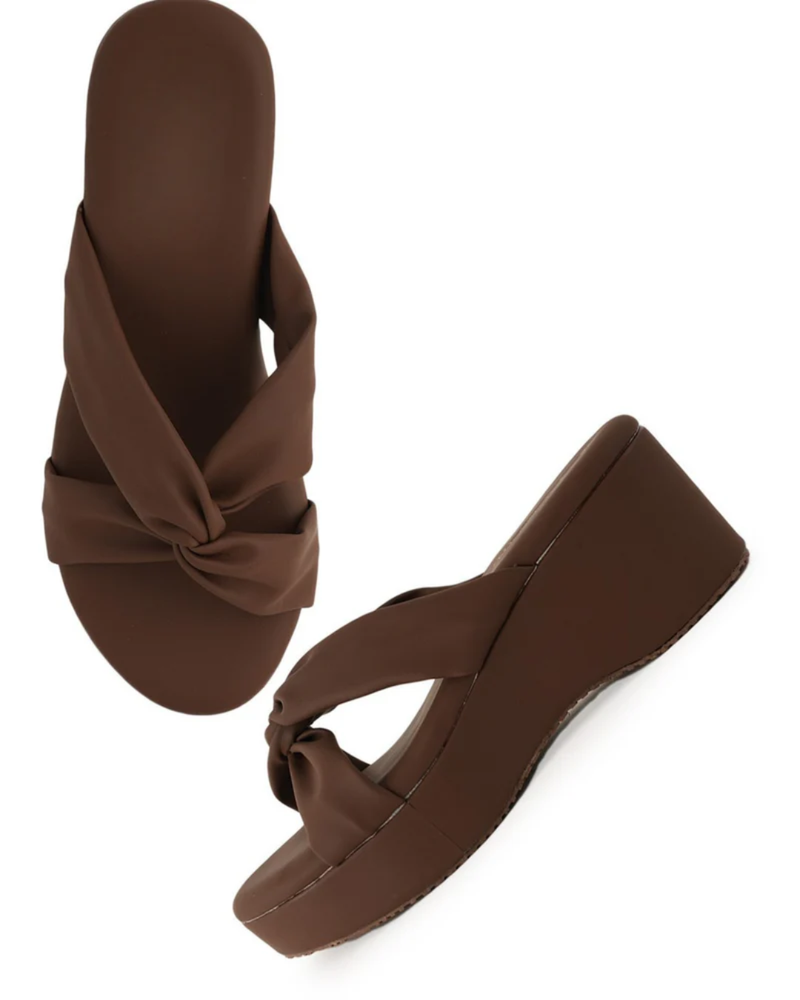 New Brown Trending Fashionable Wedges for Woman