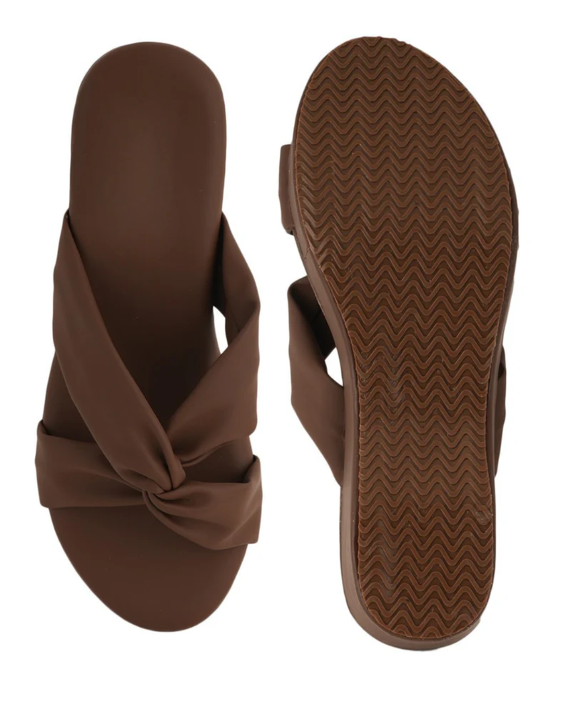 New Brown Trending Fashionable Wedges for Woman