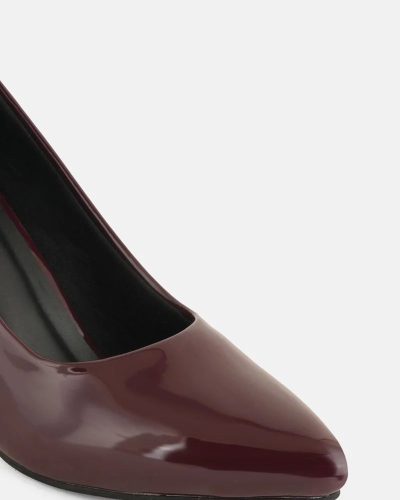Shetop Women Pointed Toe Block Heels Pumps