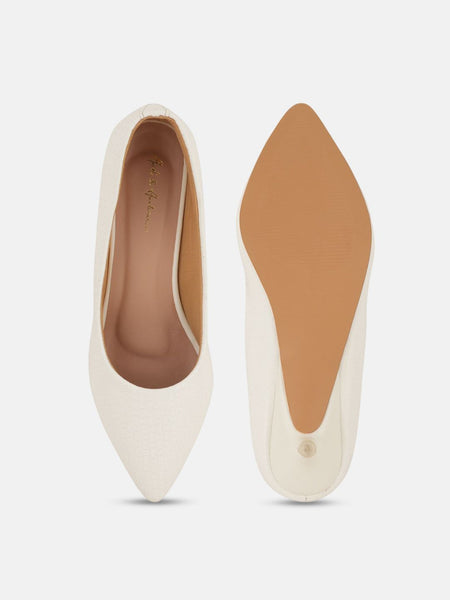 Mast & Harbour Women Pointed Toe Kitten Heel Pumps