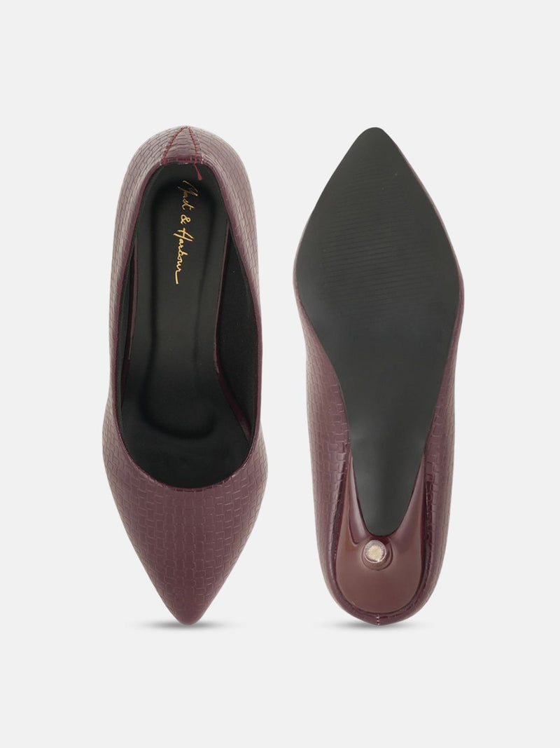Mast & Harbour Women Textured Slim Heeled Pumps