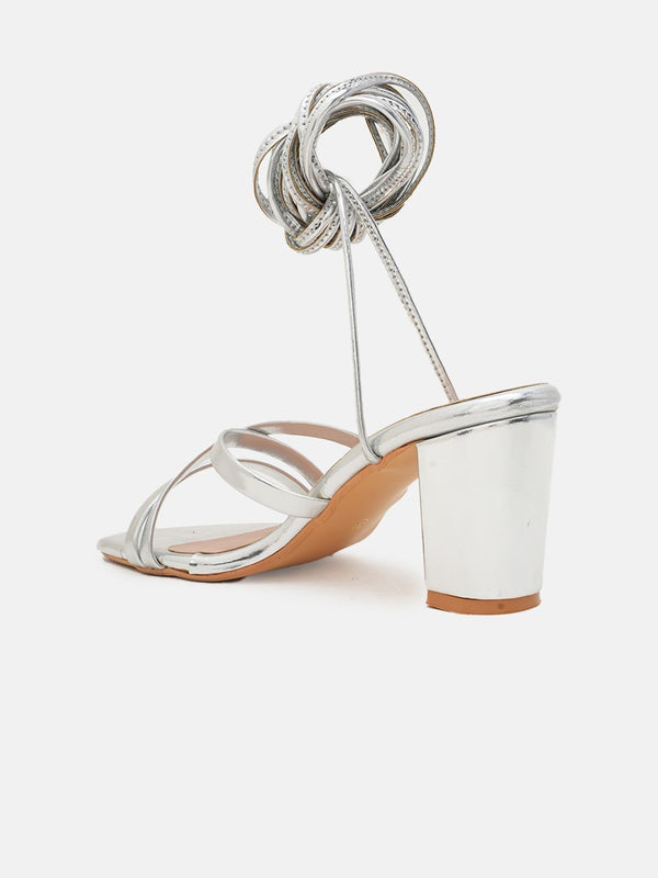 DressBerry Women Block Sandals