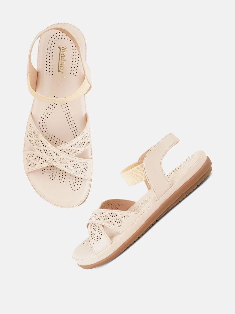 Roadster Women Textured Party Open Toe Flats